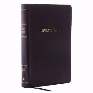 0785215549 | KJV Personal Size Giant Print Reference Bible Comfort Print Black Bonded Leather Indexed