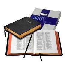 0521706238 | NKJV Wide Margin Reference Bible