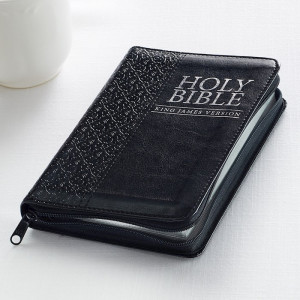 1432102362 | KJV Compact Bible Black LuxLeather with Zipper